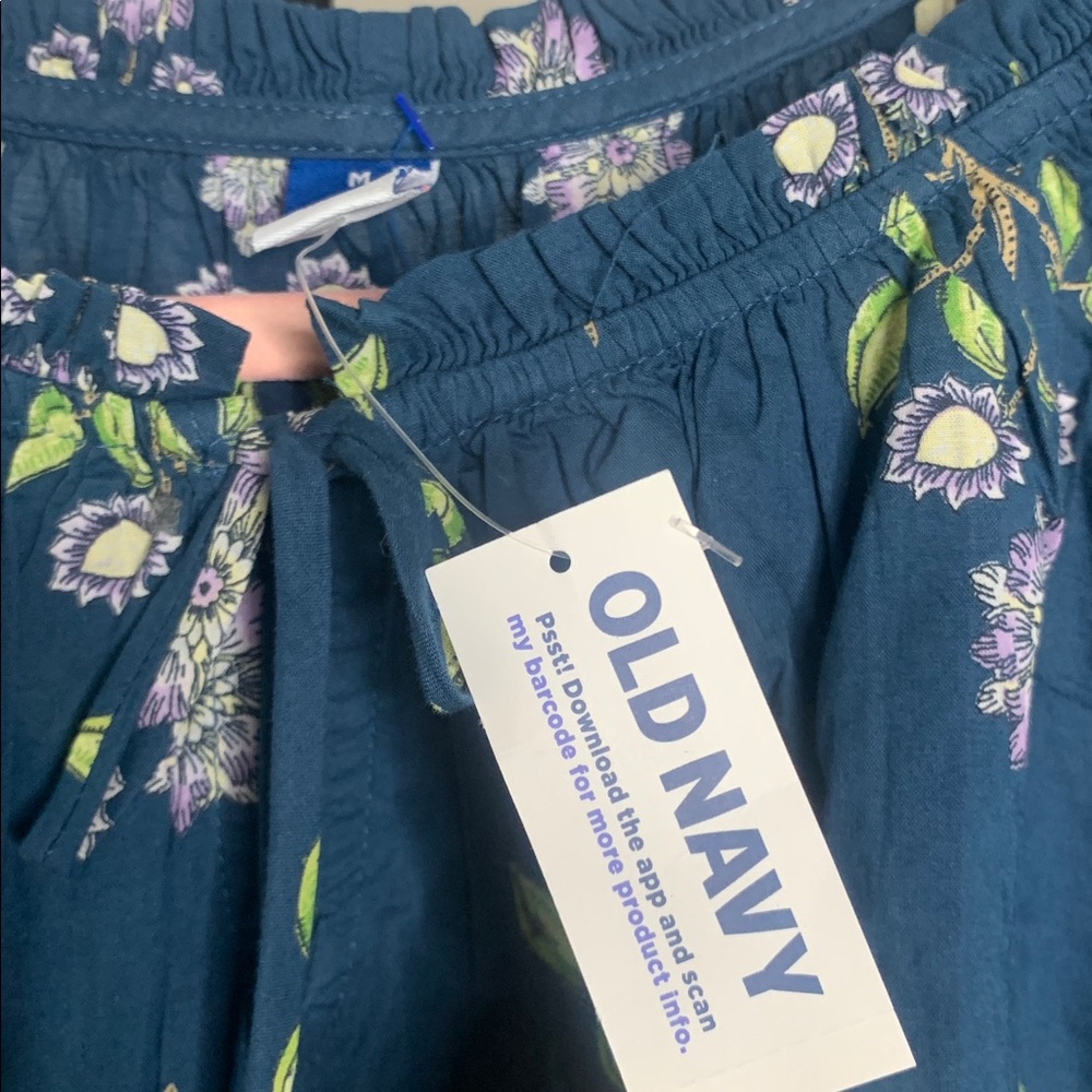 NEW Old Navy floral cotton blouse top medium - Picture 2 of 7